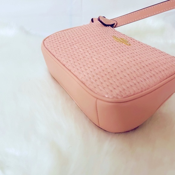 NWT Coach Nolita 15 In Straw Wristlet. - Picture 12 of 13